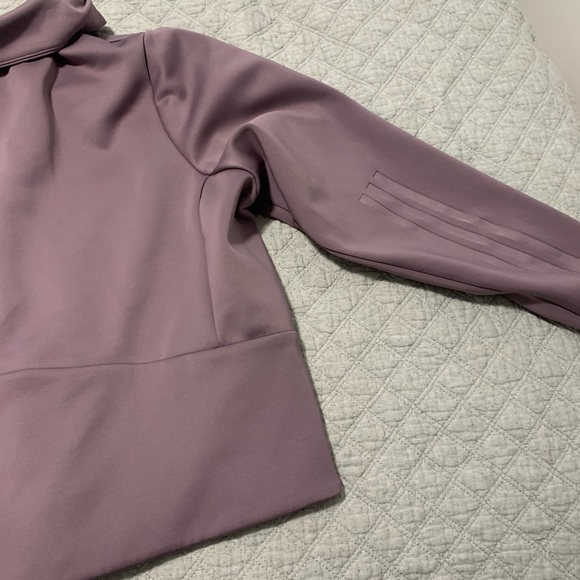 Adidas sweater - Picture 7 of 8